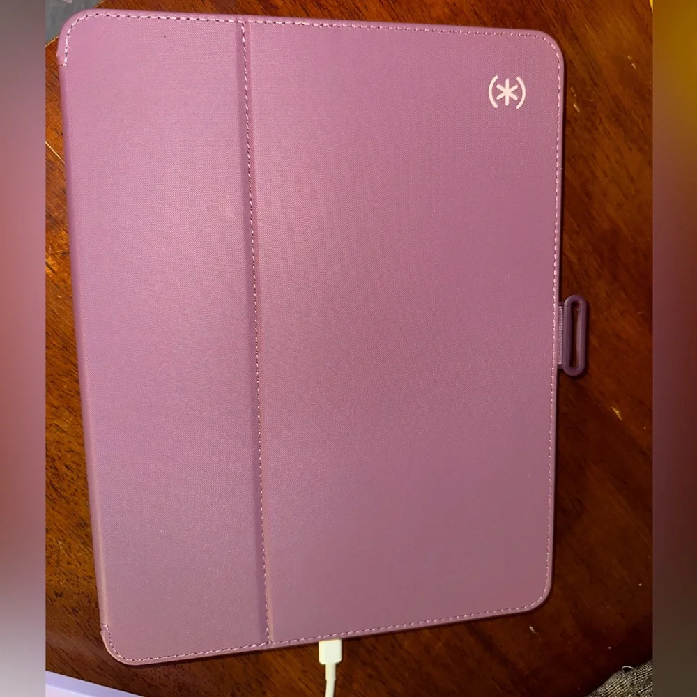 Speck Lavender Tablet Cover fits iPad Air 11-inch